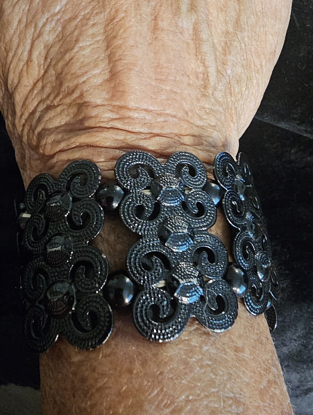 Source Unknown Black Filigree Stretch Bracelet